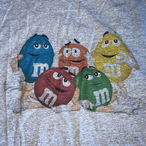 M&M T-Shirt - Picture 1 of 3
